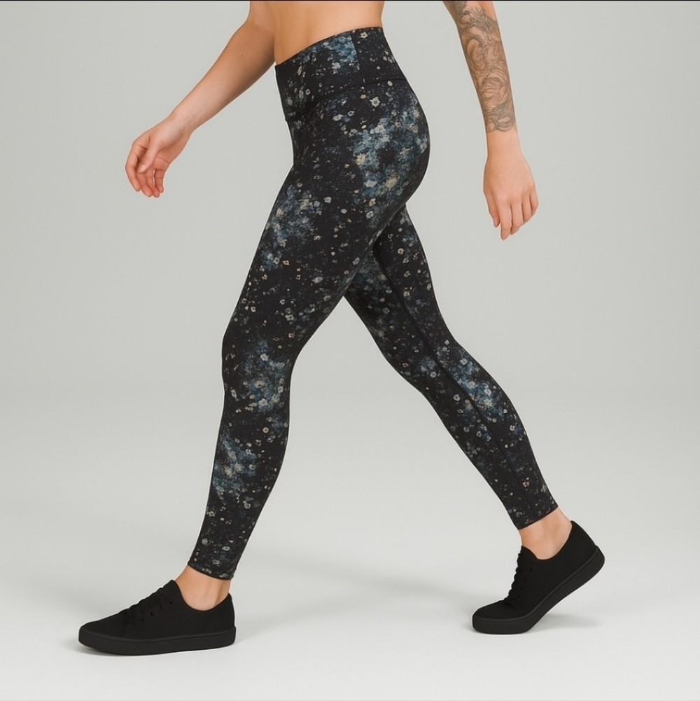 Lululemon Wunder Under HR 7/8 Tight sz 4 Assemblage Alpine White Multi